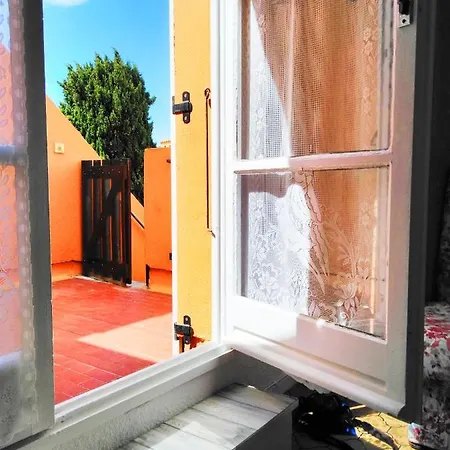 4 Pers, 1 Mezzanine, Terrasse + Parking, Proche Plage - Ref Qso176
