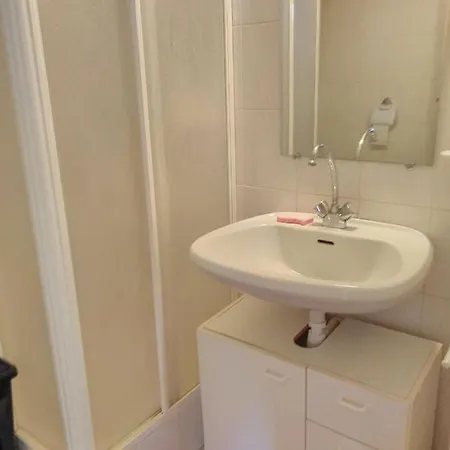 Διαμέρισμα 4 Pers, 1 Mezzanine, Terrasse + Parking, Proche Plage - Ref Qso176